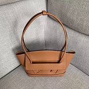 BOTTEGA VENETA Ladies grainy calfskin Top-handle bag brown | 580725 - 5
