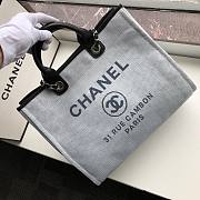 Chanel shopping tote Chanel Calfskin handle bag 06 - 4