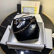 Chanel Shiny Black Bucket Bag |1946 - 4