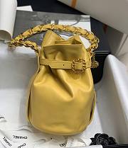 Chanel mini hobo yellow leather - 1