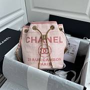 Chanel deauville pink leather bucket bag  - 3