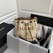 Chanel deauville Yellow leather bucket bag - 6