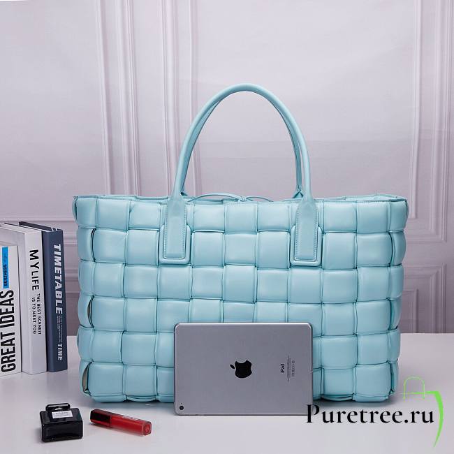 BOTTEGA VENETA Maxi Intreccio Medium Tote Blue Bag - 1