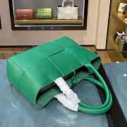 Bottega Veneta Intrecciato lamp skin tote green bag | 609175 - 3