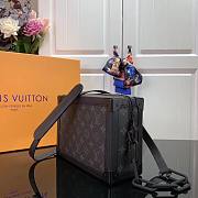 LV Monogram Eclipse Canvas Soft Trunk | M44730  - 6