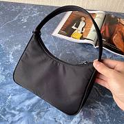 Re-Edition 2000 Nylon Mini Bag Black | 1NE515 - 6