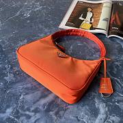 Re-Edition 2000 Nylon Mini Bag Orange | 1NE515 - 2