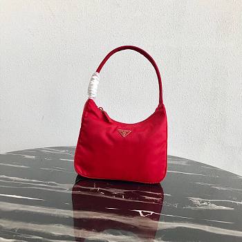 Re-Edition 2000 Nylon Mini Bag Red | 1NE515