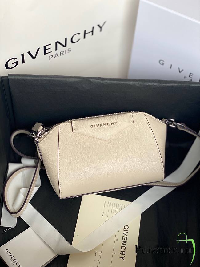 Givenchy Mini Antigona Leather Bag White | BB05114 - 1