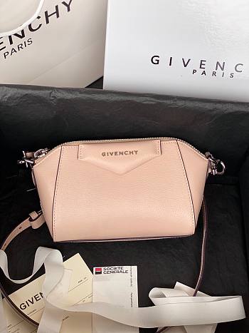 Givenchy Mini Antigona Leather Bag Light Pink | BB05114