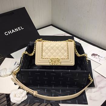 Chanel Boy Bag Smooth Leather Beige 20 | 67085