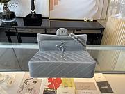 Chanel Classic Handbag Grained Calfskin & Gold-Tone Metal Gray | A58600 - 5