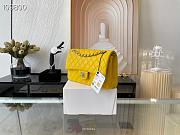 Chanel Classic Handbag Grained Calfskin & Metal-Tone Yellow | A58600 - 4