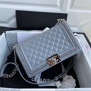 Chanel quilted lambskin medium boy bag metal hardware gray | A67086 - 6