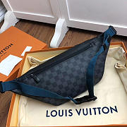 LV Discovery Bumbag Monogram Eclipse Canvas in Grey | M43644 - 4