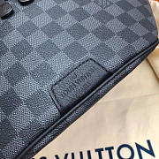 LV Discovery Bumbag Monogram Eclipse Canvas in Grey | M43644 - 2