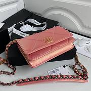 Chanel 19 Iridescent Wallet on Chain WOC Pink 2021 | AP0957 - 2