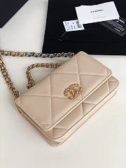 Chanel Quilted 19 Wallet on Chain WOCBeige 2019 | AP0957 - 2