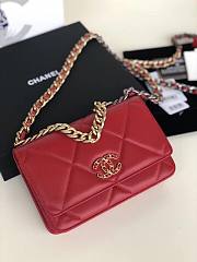 Chanel Quilted 19 Wallet on Chain WOC Red 2019 | AP0957 - 3