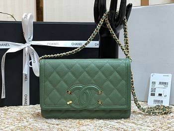 Chanel Metallic Grined Green Calfskin CC Wallet WOC Bag | A84451