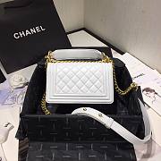 Chanel Original Lambskin Leather Boy Flap Bag White 20cm - 4