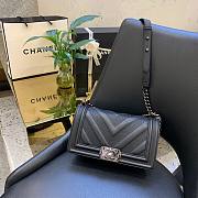 Chanel Calfskin Patchwork Chevron Boy Flap Bag Black 25cm | A67086 - 6