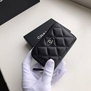 Chanel Lambkin Classic Zipped Card Holder  - 4