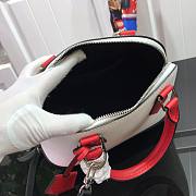 LV Alma BB handbag in White/Red Monogram Vernis Leather - 5
