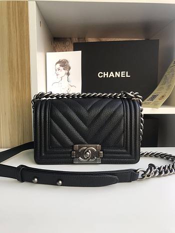 Chanel Iridescent Chevron Grained Leather Boy Flap Black Bag / Black Hardware 20cm