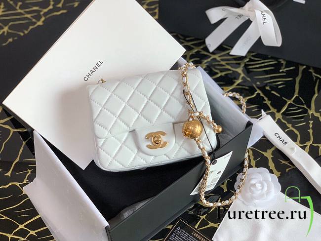 Chanel Lambskin & Gold-Tone Metal Mini Flap Bag White | AS1786 - 1