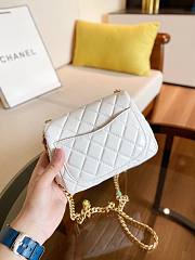 Chanel Lambskin Resin Stones Chain Mini Flap Bag White | AS2379 - 3