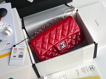 Chanel Quilted Patent Leather Small Flap Bag Red 20cm 