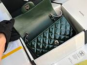 Chanel Quilted Patent Leather Small Flap Bag Green 20cm - 2