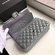 Chanel Quilted Patent Leather Double Flap Bag Gray / Metal 25 cm - 2