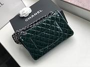 Chanel Quilted Patent Leather Double Flap Bag Green / Metal 25 cm - 2