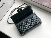 Chanel Quilted Patent Leather Double Flap Bag Green / Metal 25 cm - 5
