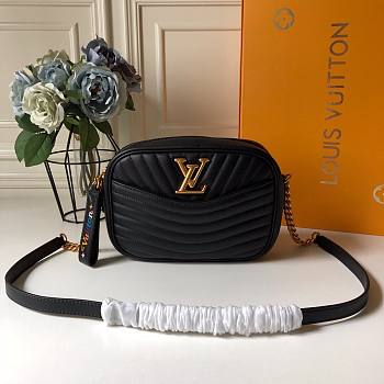 Louis Vuitton New Wave Camera Bag LV New Wave Leather Black | M58677