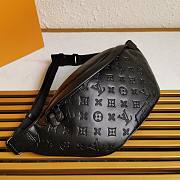 LV Discovery Bumbag Monogram Black | M44336   - 2