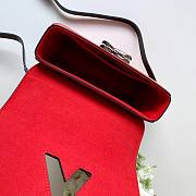 LV Love Lock Charms Twist MM in Epi Leather Red | M52894  - 6