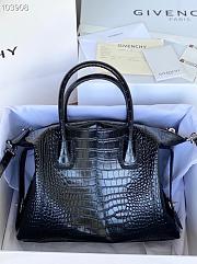 Givency Medium Antigona Soft Bag In Crocodile effect Leather | BB50F2B11E - 5