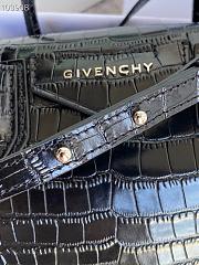Givency Medium Antigona Soft Bag In Crocodile effect Leather | BB50F2B11E - 3
