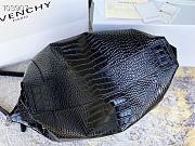Givency Small Antigona Soft Bag In Crocodile effect Leather | BB50F2B11E - 4