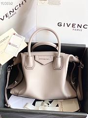 Givency Small Antigona Soft Bag In Gray Leather | BB50F2B11E - 5