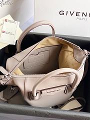 Givency Small Antigona Soft Bag In Gray Leather | BB50F2B11E - 3