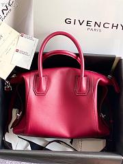 Givency Small Antigona Soft Bag In Red Leather | BB50F2B11E - 3