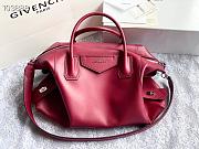 Givency Medium Antigona Soft Bag Red Leather | BB50F2B11E - 1