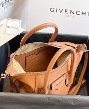 Givency Small Antigona Soft Bag In Brown Leather | BB50F2B11E - 4