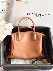 Givency Small Antigona Soft Bag In Brown Leather | BB50F2B11E - 3