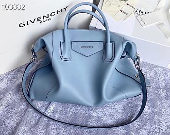 Givency Medium Antigona Soft Bag In Blue Leather | BB50F2B11E