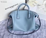 Givency Medium Antigona Soft Bag In Blue Leather | BB50F2B11E - 4